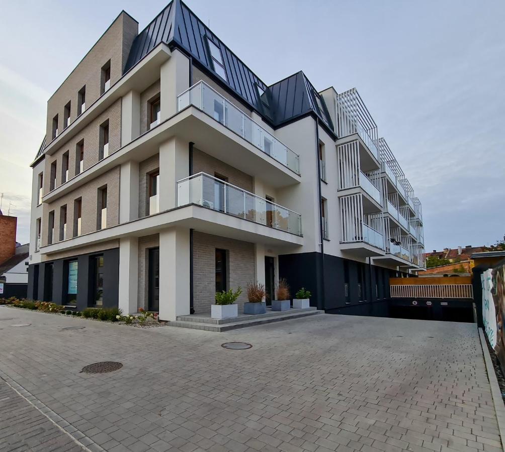 Apartamenty Hallera 4 Яроцін Екстер'єр фото